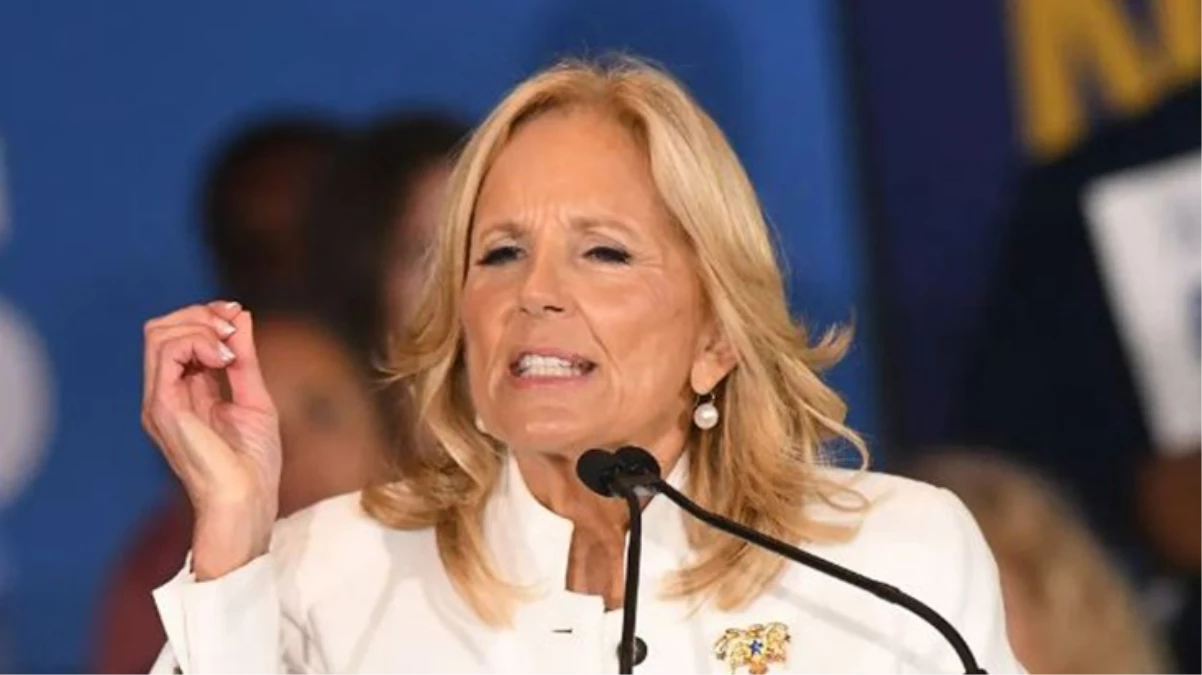 Jill Biden, kendisine kocası Biden’ın çekilmesi çağrısında bulunan Demokrat vekiller hakkında soru soran gazetecileri azarladı