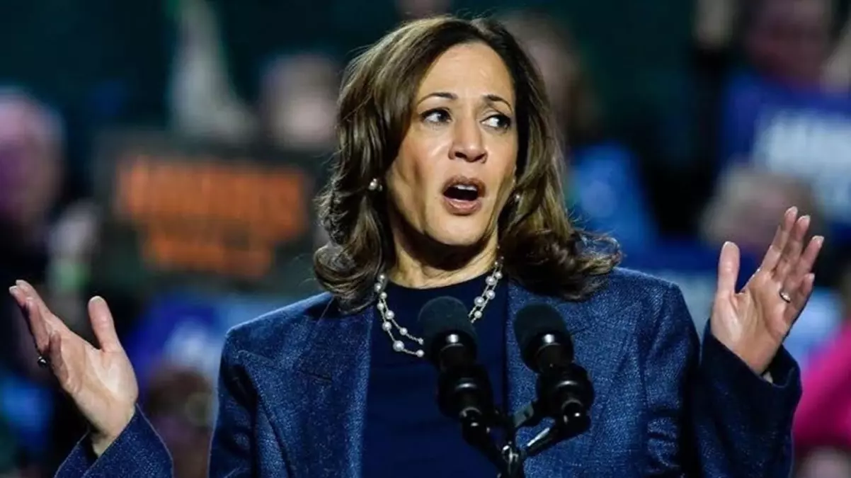 Seçimi kaybeden Kamala Harris kameralar karşısına çıktı, ‘Savaşa devam’ dedi